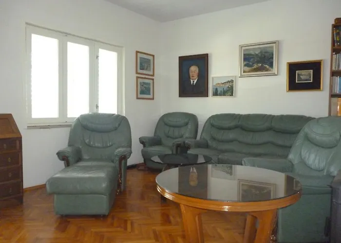 Apartment Mirjanasub Apartman