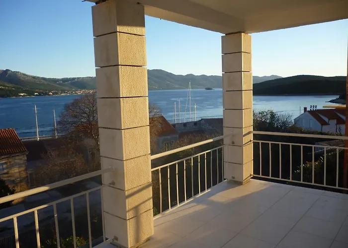 Apartment Mirjanasub *